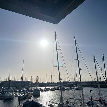 Appartamento Harbour Bliss Ardrossan Esterno foto