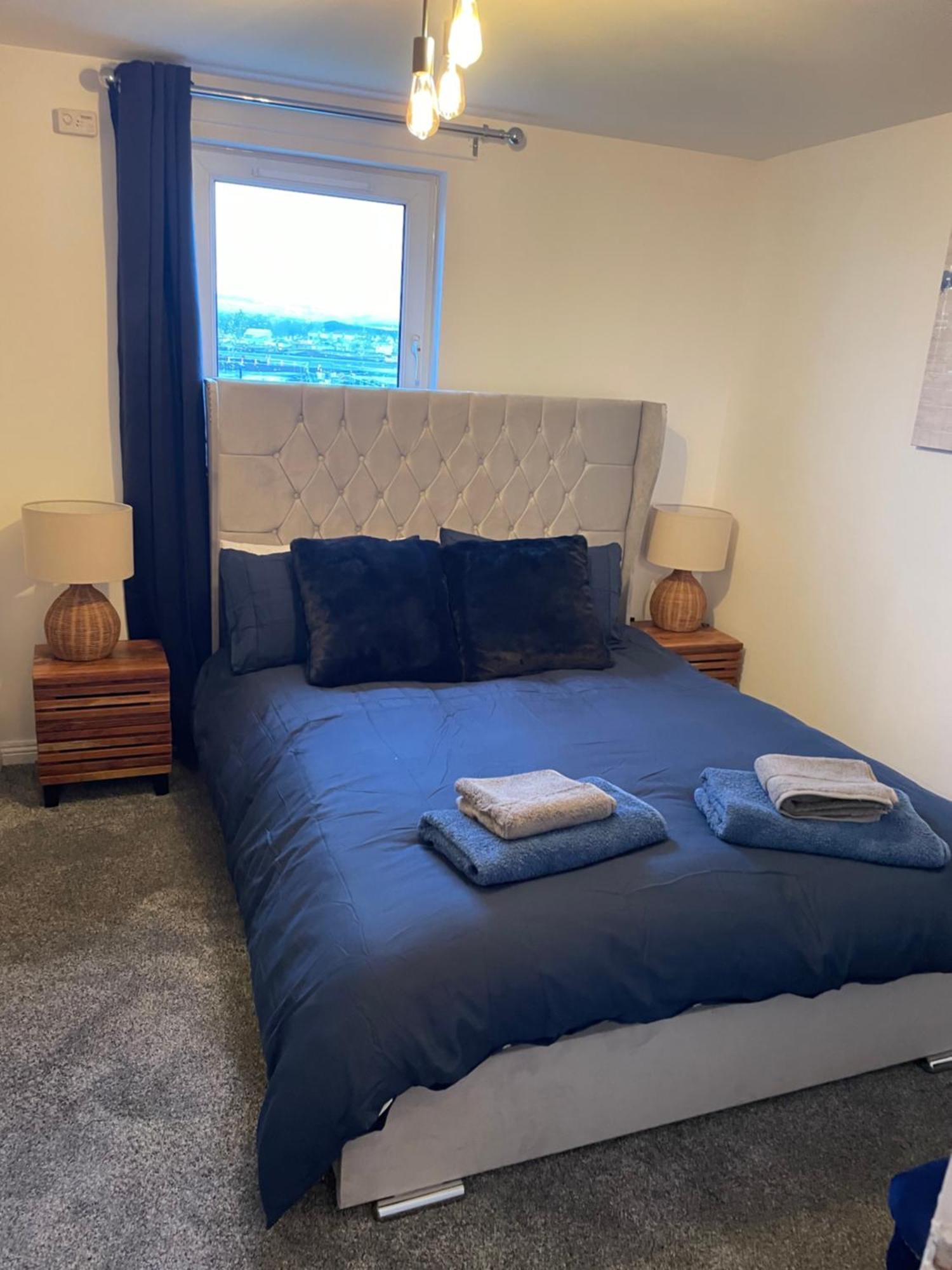 Appartamento Harbour Bliss Ardrossan Esterno foto